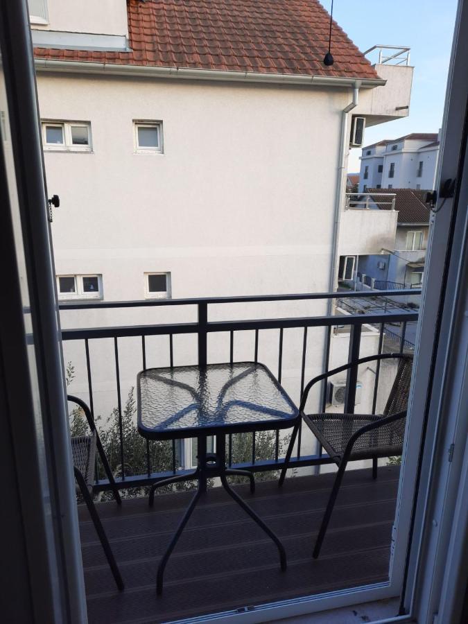 Ioannis Apartments ティヴァト エクステリア 写真