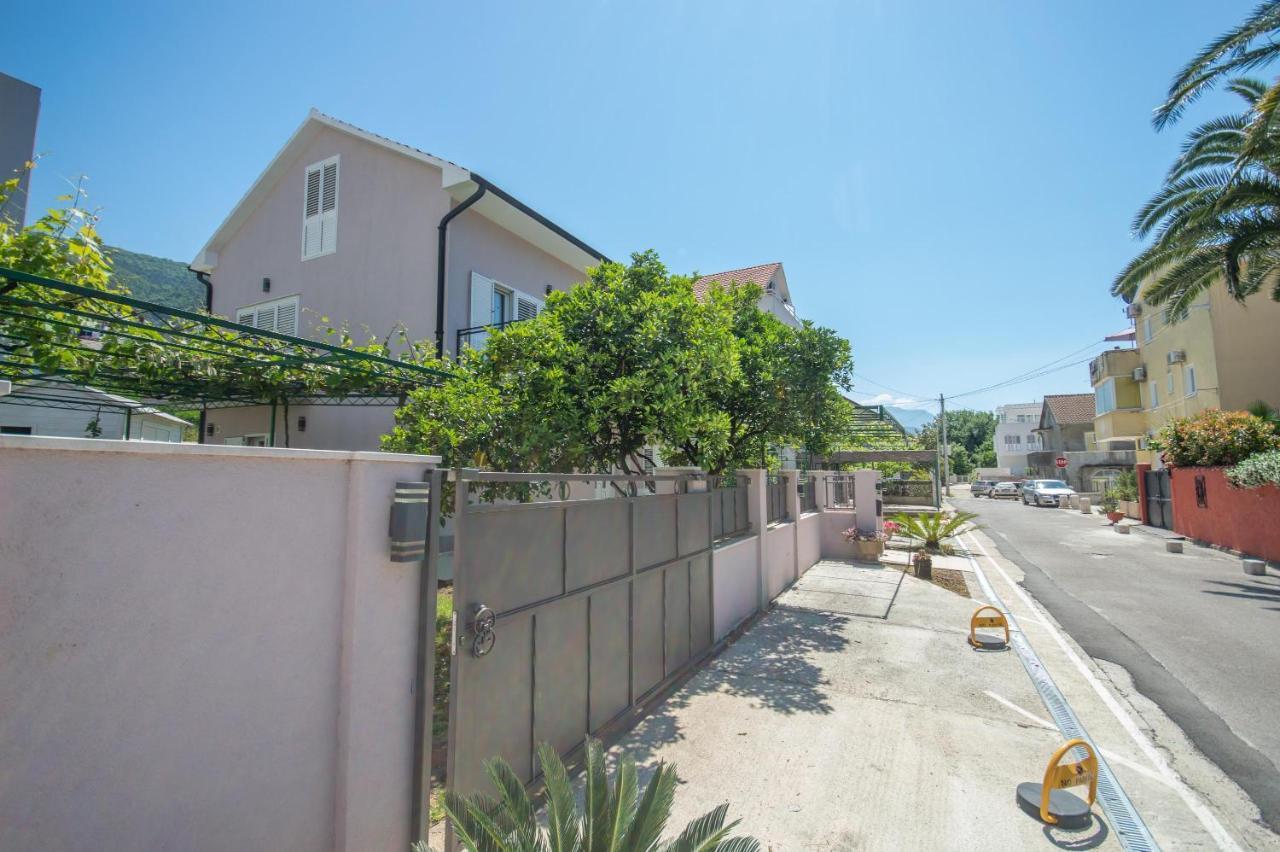 Ioannis Apartments ティヴァト エクステリア 写真