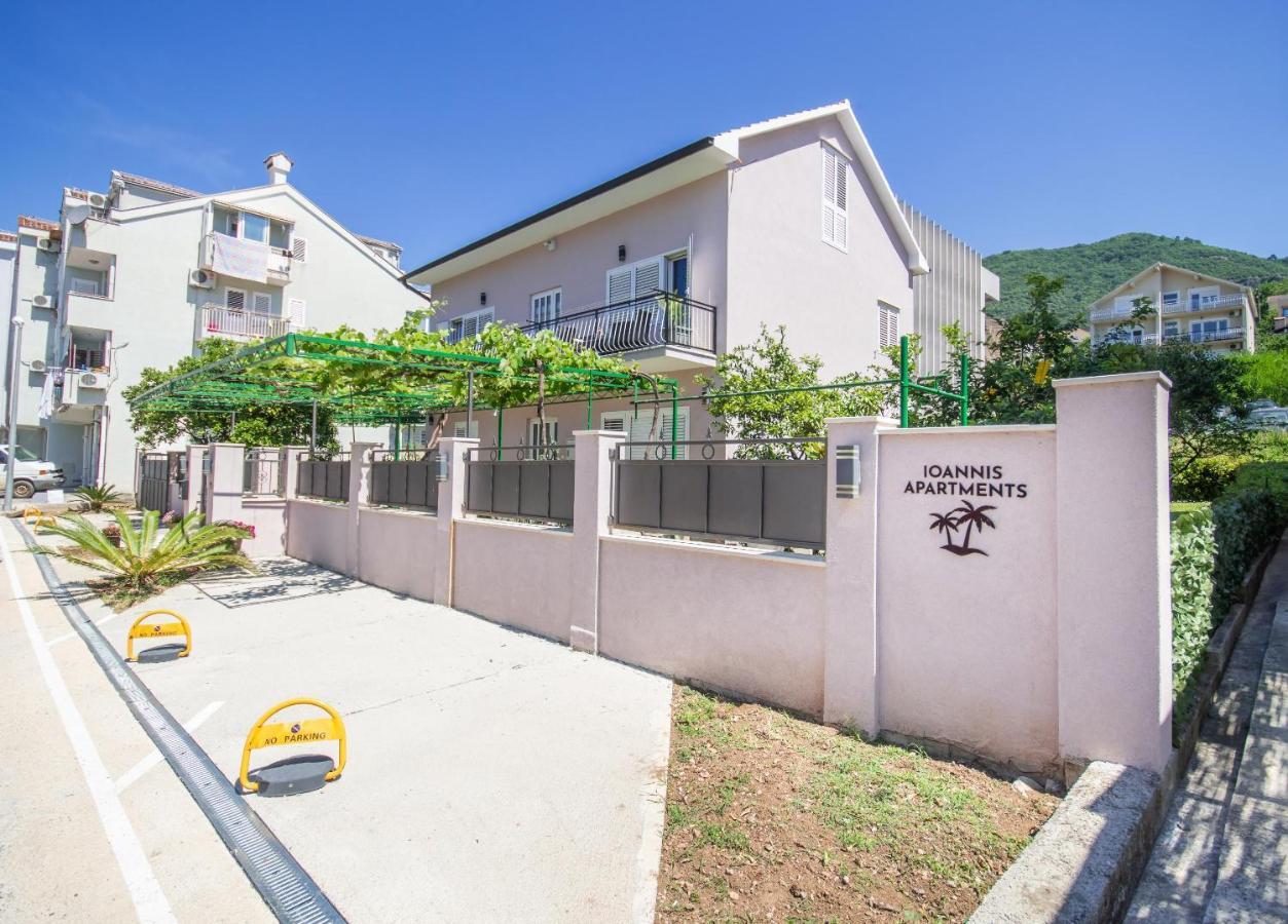 Ioannis Apartments ティヴァト エクステリア 写真
